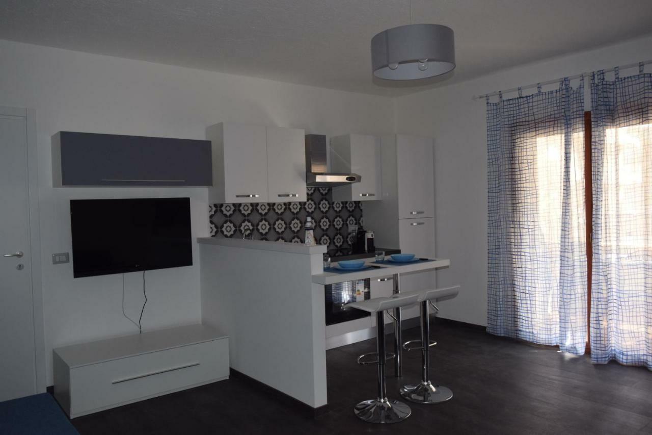 Appartamento I Puritani On The Beach Giardini Naxos Exterior foto